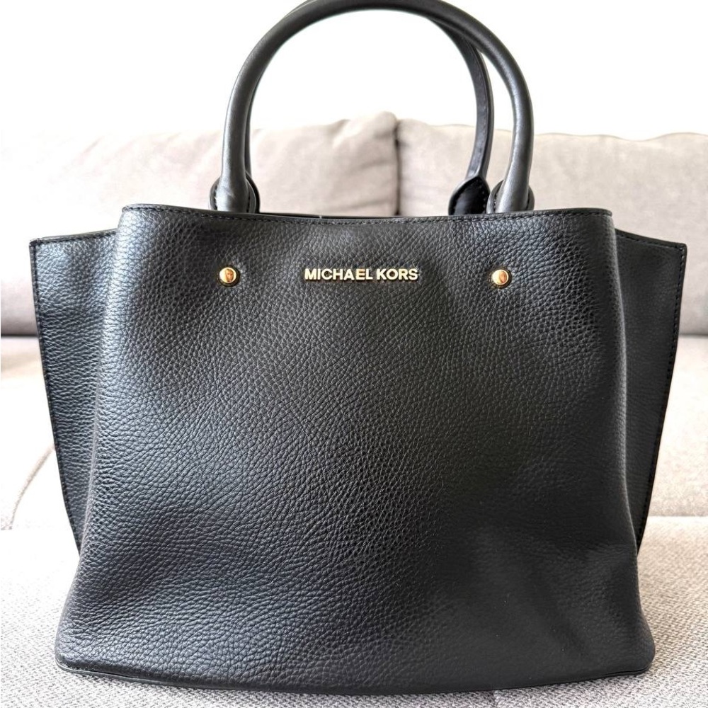 MICHAEL KORS ARIELLE MEDIUM SATCHEL